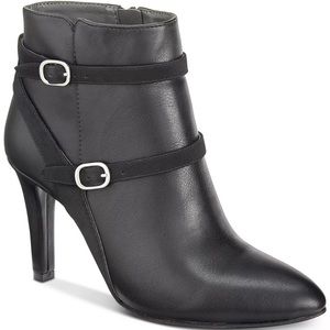 Rialto Black Ankle Booties Size 6.5 NWT